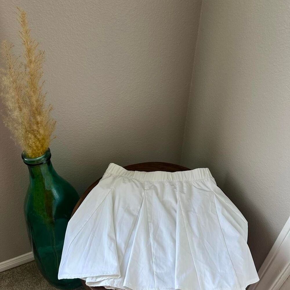 Year-of-ours Women's White Skirt